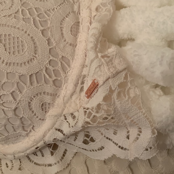 NEW Victoria Secret Racerback Bra XL White - Picture 3 of 5